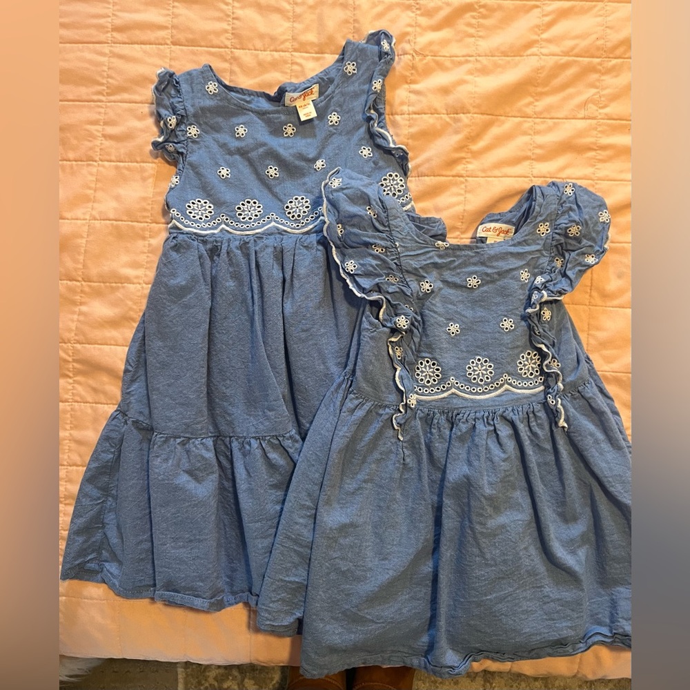 Cat and Jack sister dresses set 5T and 2T